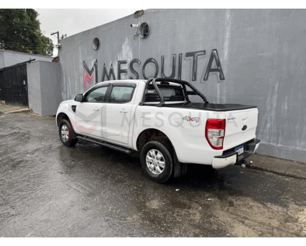 Foto de FORD RANGER XL 2.2 4X4 CD 2015 - BRANCA - DIESEL